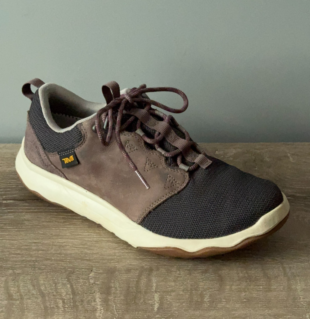 Teva Arrowood Trail Shoes Womens Size 9 Standard 1012450 Brown Waterproof Trail